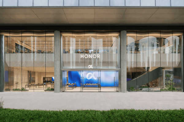 AI手机豆包化, 荣耀能否讲出新故事